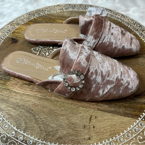 NWT Nature Breeze Slip on Women's Faux Velvet Mules - Picture 3 of 11